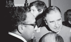 Pinochet e Kissinger: l'assassino e il mandante